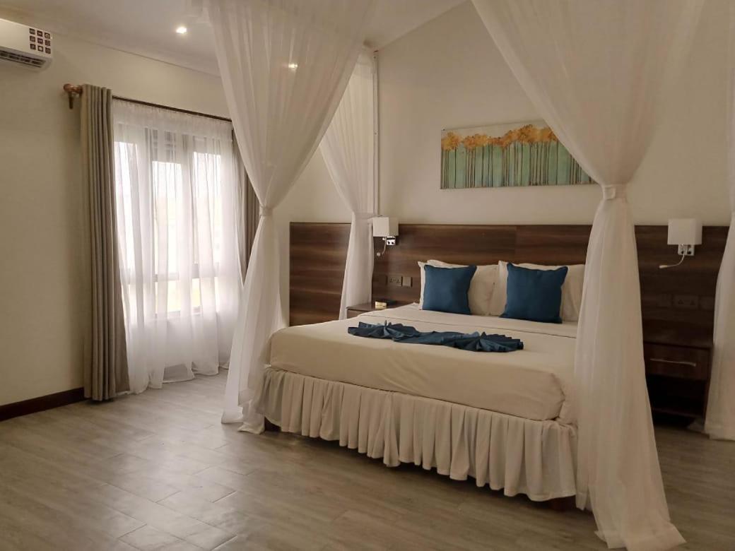 Lukenya Alkebu Resort Аті-Ривер Екстер'єр фото
